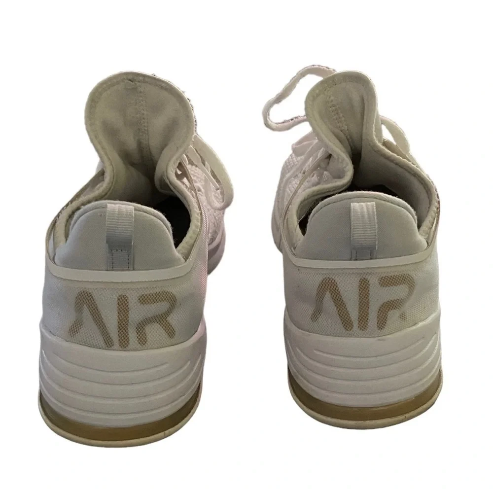 Nike Air Max Bella TR 2 Women’s Training Shoe